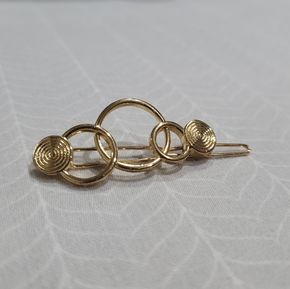 Free Add-On: Hair Clips! - Picture 2 of 11